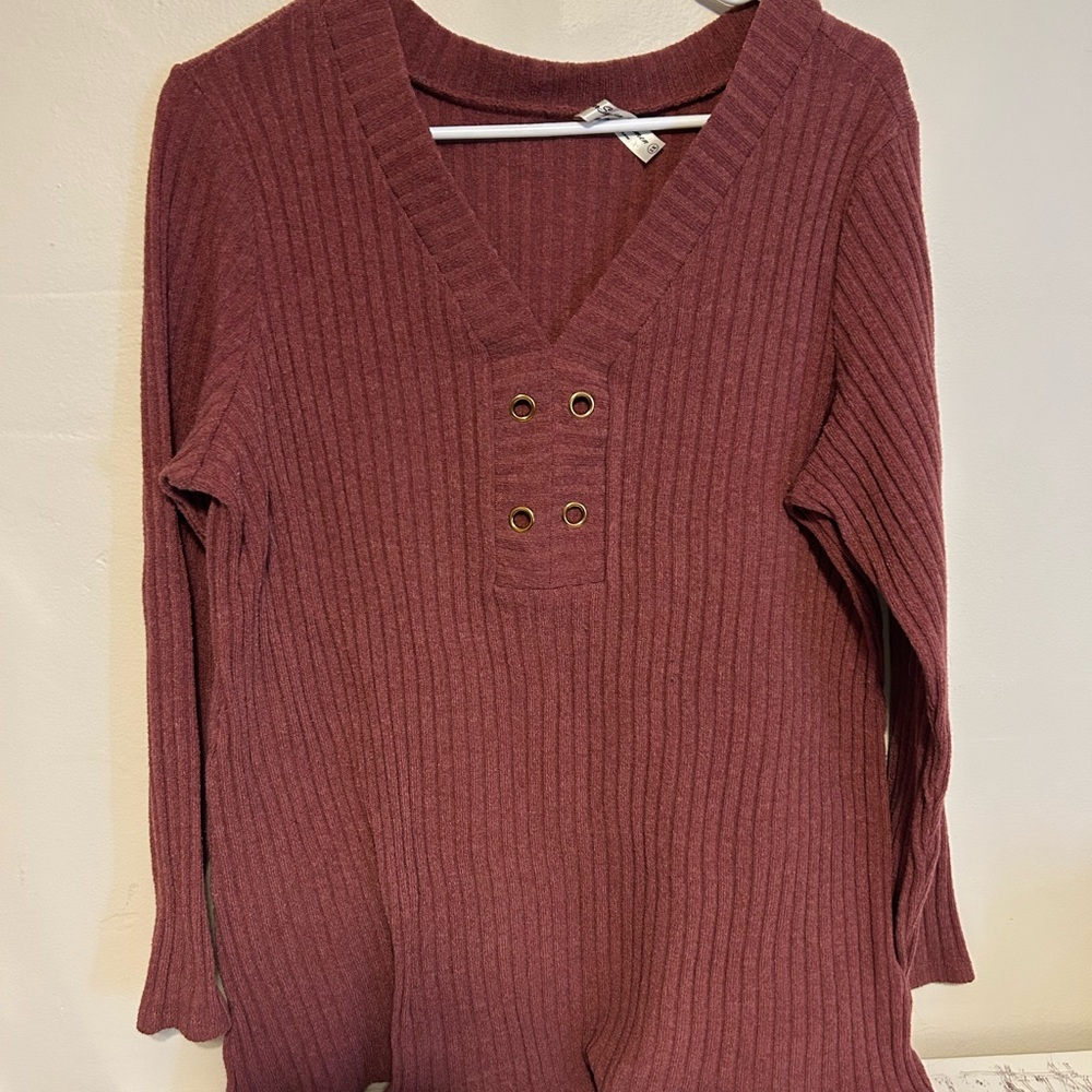 Mauve Ribbed V-Neck Sweater
